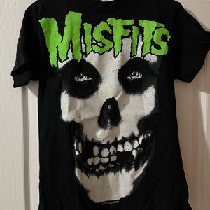 GLOW IN THE DARK MISFITS TEE 💀